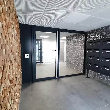 Appartement Proche Nancy centre, à quelques pas des Thermes et du campus ARTEM, appartement calme avec parking gratuit *